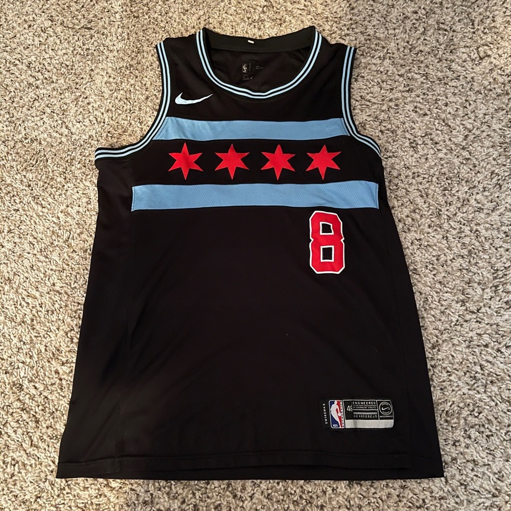 Lavine bulls jersey
